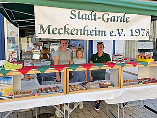 Cocktails, Kuchen und Kinderschminken beim Meckenheimer Altstadtfest