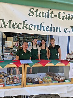 Cocktails, Kuchen und Kinderschminken beim Meckenheimer Altstadtfest