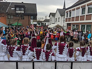 Super Stimmung auf dem Merler Dorfplatz