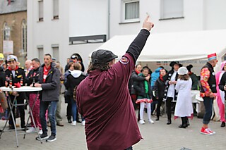 Super Stimmung auf dem Merler Dorfplatz
