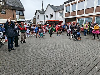 Super Stimmung auf dem Merler Dorfplatz