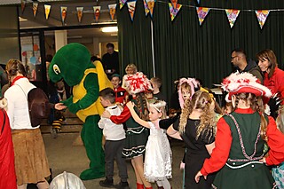 Tony die Schildkröte zu Besuch in Merl