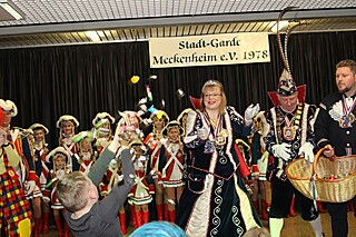 Tony die Schildkröte zu Besuch in Merl