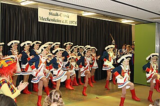 Tony die Schildkröte zu Besuch in Merl