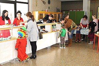 Jecke Kids feierten in Merl
