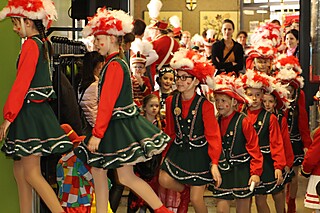 Jecke Kids feierten in Merl