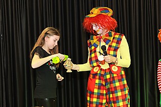 Jecke Kids feierten in Merl