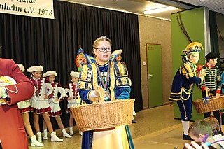 Jecke Kids feierten in Merl