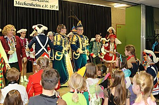Jecke Kids feierten in Merl