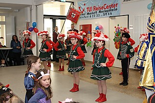 Jecke Kids feierten in Merl