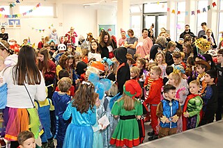 Clown Coco und die Stadt-Garde Meckenheim e.V. begeisterten die kleinen Jecken!