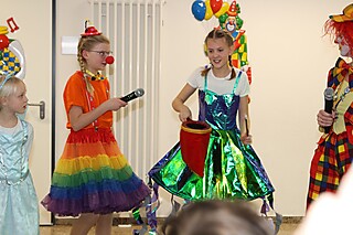 Zaubershow mit Frida und Paula