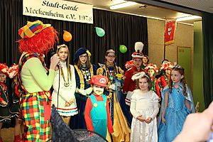 Kinderkarneval in Merl:Clown Coco und die Stadt-Garde sorgten für Stimmung