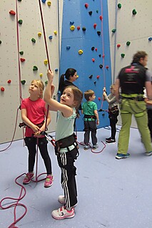 Die Stadt-Gardisten zu Besuch in der Kletterhalle