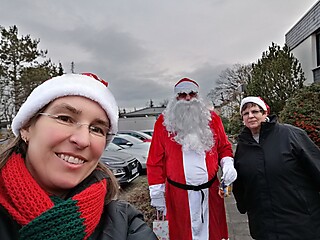 Der Nikolaus besucht die Stadt-Garde Kinder