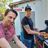 Stadt-Garde wählte und grillte