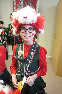 Weiberfastnacht unterwegs mit der Stadt-Garde
