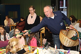 Der Nikolaus besucht die Stadt-Garde