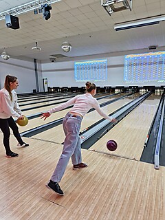 Stadt-Garde feiert Weihnachtsfeier im Bowlingcenter 