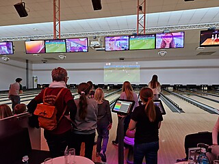 Stadt-Garde feiert Weihnachtsfeier im Bowlingcenter 
