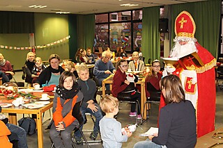 Der Nikolaus zu Besuch bei der Stadt-Garde